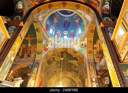 Chiesa di Hagia Trias in Agios Nikolaos (Aghios Nikolaos), Creta, Grecia Foto Stock