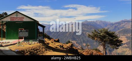 Jaswant garh War Memorial in onore di Rifleman Jaswant Singh Rawat, ora è una popolare destinazione turistica di tawang nell'arunachal pradesh, india Foto Stock