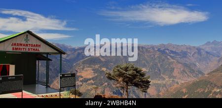 Jaswant garh War Memorial in onore di Rifleman Jaswant Singh Rawat, ora è una popolare destinazione turistica di tawang nell'arunachal pradesh, india Foto Stock