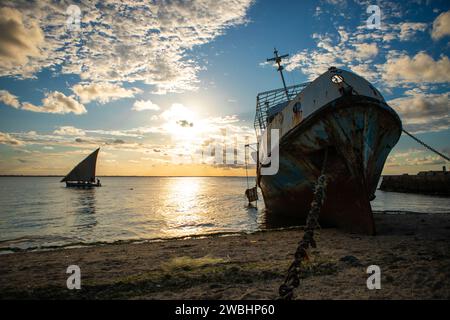 Un naufragio a Ilha de Mozambico, in Mozambico, Africa Foto Stock