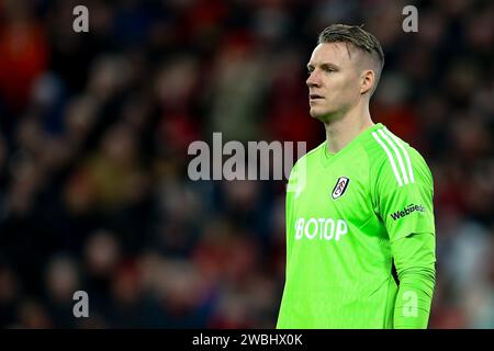 Liverpool, Regno Unito. 10 gennaio 2024. Bernd Leno, il portiere del Fulham guarda. Carabao Cup, EFL Cup, semifinale partita di andata, Liverpool contro Fulham ad Anfield a Liverpool mercoledì 10 gennaio 2024. Questa immagine può essere utilizzata solo per scopi editoriali. Solo per uso editoriale. foto di Chris Stading/Andrew Orchard fotografia sportiva/Alamy Live news Credit: Andrew Orchard Sports Photography/Alamy Live News Foto Stock