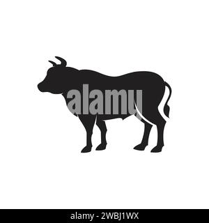 Silhouette mucca logo isolato Farm Animal su sfondo bianco illustrazione vettoriale Illustrazione Vettoriale