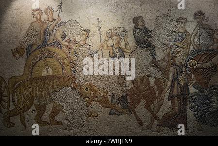 Il trionfo indiano di Bacco. Pannello a mosaico romano. III-IV secolo d.C. Dettagli. Da Torre de Palma villa lusitana-romana, Monforte, quartiere Portalegre, Portogallo. Museo Archeologico Nazionale. Lisbona, Portogallo. Foto Stock