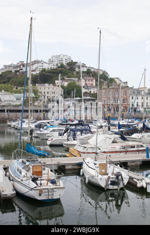Vista sul porto di Torquay, Devon nel Regno Unito Foto Stock