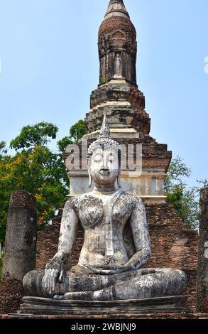 Parco storico di Sukhothai, Wat Traphang Ngoen (XIV secolo). Thailandia. Foto Stock