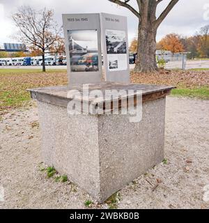 Pietra di fondazione per lo Stadio tedesco nel campo del raduno del Partito nazista di Norimberga, Baviera, Germania Foto Stock