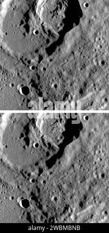 La sonda MESSENGER ha fotografato crateri pericolosi su mercurio durante la sua missione orbitale. Foto Stock