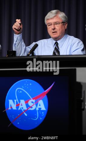 David Leckrone, scienziato del progetto Hubble presso il Goddard Space Flight Center, parla durante una conferenza stampa sulla prossima missione di servizio del telescopio spaziale Hubble, giovedì 23 aprile 2009, presso il quartier generale della NASA a Washington. Foto Stock