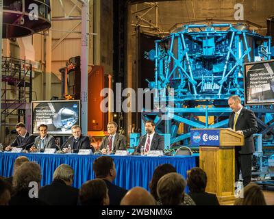 L'articolo European Service Module Structural test è stato fotografato presso la stazione Plum Brook del NASA Glenn Research Center a Sandusky, Ohio, il 30 novembre 2015. Foto Stock