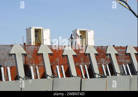 I test di atterraggio in acqua del modulo equipaggio presso l'Aberdeen test Facility, Maryland, documentano le prestazioni degli spruzzi e la valutazione del recupero. Foto Stock