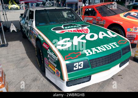 Vance Kershner's 1988, Chevrolet Monte Carlo che partecipa al 75° anniversario della dimostrazione Nascar, al Silverstone Festival 2023 Foto Stock