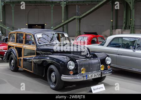 Parigi, Francia - Bonhams 2020 vendita al Grand Palais di Parigi. Concentrati su un freno a ripresa Miller 1954 nero. Numero di telaio GPM11954. Foto Stock