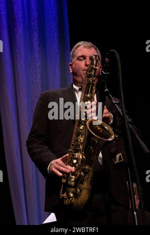 Simon Spillett Big Band Live, Scarborough Jazz Festival 2022, Yorkshire, Regno Unito Foto Stock