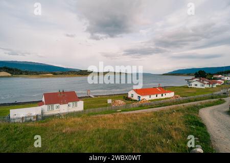 Estancia Harberton, lo storico ranch remoto sul canale di Beagle, Ushuaia, Provincia della Terra del fuoco, Patagonia, Argentina. Foto di alta qualità Foto Stock