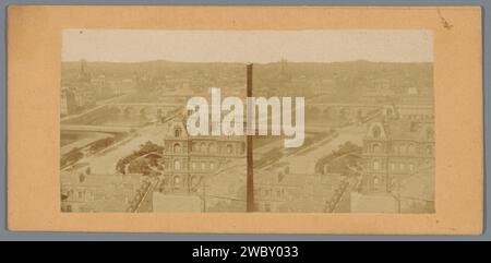 Vista della Senna, dei diversi ponti e probabilmente del quai de l'Hôtel-de-Ville di Parigi, Anonymous, stereografo di Parigi del 1850-1880. supporto fotografico del ponte di stampa albumen in città attraverso il fiume, il canale, ecc.. Parigi Foto Stock