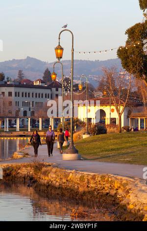 Lake Merritt Colonnade Oakland California Foto Stock