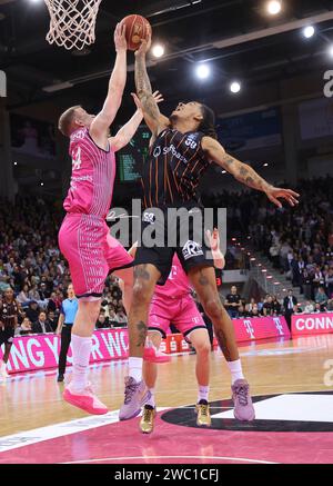 Bonn, Deutschland. 12 gennaio 2024. Kevin Yebo (chemnitz n. 53), Telekom Baskets Bonn - Niners Chemnitz, 16. Spieltag, Basketball-Bundesliga Maenner, Saison 2023-24, 12.01.2024, foto: EIBNER/Joerg Niebergall credito: dpa/Alamy Live News Foto Stock