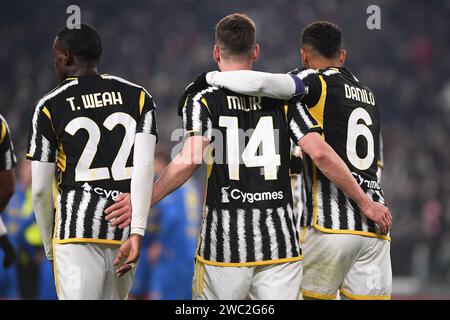 Timothy Weah (Juventus), Arkadiusz Milik (Juventus) e Danilo (Juventus) festeggiano per un gol durante il quarto di finale di Coppa Italia tra Foto Stock