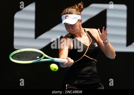 Melbourne, Victoria, Australia. 14 gennaio 2024. Barbora Krejcikova (CZE) in azione durante il loro primo round di singolare contro mai Hontana (JPN) il giorno uno degli Australian Open 2024 al Melbourne Park il 14 gennaio 2024 a Melbourne, in Australia. (Immagine di credito: © Ciro De Luca/ZUMA Press Wire) SOLO USO EDITORIALE! Non per USO commerciale! Foto Stock