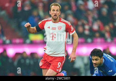 Harry Kane, FCB 9 nella partita FC BAYERN MUENCHEN - TSG 1899 HOFFENHEIM 3-0 il 12 gennaio 2024 a Monaco di Baviera, Germania. Stagione 2023/2024, 1.Bundesliga, FCB, München, giorno 16, 16.Spieltag © Peter Schatz / Alamy Live News - LE NORMATIVE DFL VIETANO QUALSIASI UTILIZZO DI FOTOGRAFIE come SEQUENZE DI IMMAGINI e/o QUASI-VIDEO - Foto Stock