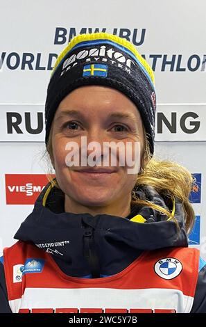 Biathlon-Weltcup Ruhpolding, Bayern - von 10. bis 14. Januar 2024. Foto: Mona Brorsson aus Schweden, Biathlon der Frauen *** Coppa del mondo di Biathlon Ruhpolding, Baviera dal 10 al 14 gennaio 2024 foto Mona Brorsson dalla Svezia, Biathlon femminile Foto Stock