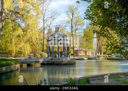 Chinescos Pond nel Jardín del Príncipe di Aranjuez, Madrid, Spagna Foto Stock