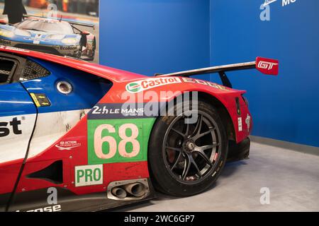 2016 Ford GT, che ha vinto nella sua classe alla 24 ore di le Mans del 2016, in mostra presso l'Henry Ford Museum of American Innovation Foto Stock