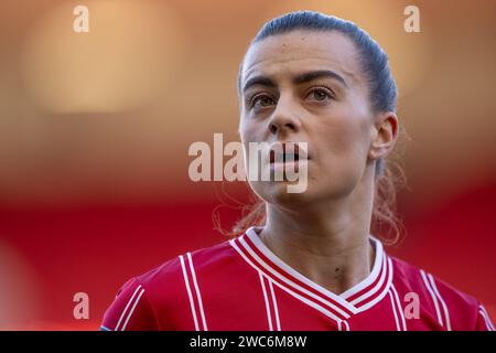 Bristol, Regno Unito. 14 gennaio 2024. Ella Powell di Bristol City Women durante il quarto turno di fa Cup femminile tra Bristol City Women e Liverpool Women all'Ashton Gate di Bristol il 14 gennaio 2024. Questa immagine può essere utilizzata solo per scopi editoriali. Solo per uso editoriale. Credito: Ashley Crowden/Alamy Live News Foto Stock