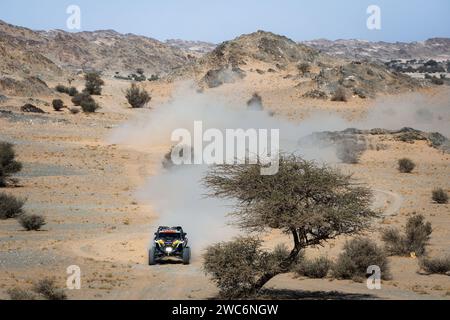 411 DE SOULTRAIT Xavier (fra), BONNET Martin (fra), Sébastien Loeb Racing - Bardahl Team, Polaris RZR Pro R, FIA SSV, azione durante la fase 7 della Dakar 2024 il 14 gennaio 2024 tra Riyadh e al Duwadimi, Arabia Saudita - foto Frédéric le Floc'h / DPPI Foto Stock