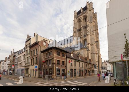 Torre di St James's Church ad Anversa. Foto Stock