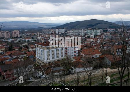 Il castello di Zile è un antico castello situato a Zile nella provincia di Tokat, in Turchia. Fu originariamente costruito dai Romani nel i secolo a.C. Foto Stock