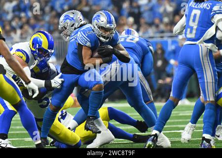 Detroit, Stati Uniti. 14 gennaio 2024. DETROIT, mi - 14 GENNAIO: Il running back dei Detroit Lions (5) David Montgomery in azione durante la partita tra Los Angeles Rams e Detroit Lions il 14 gennaio 2024 al Ford Field di Detroit, Michigan (foto di Allan Dranberg/CSM) credito: Cal Sport Media/Alamy Live News Foto Stock