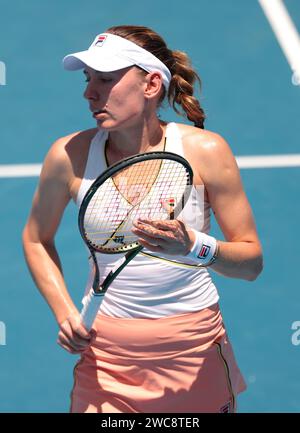 Melbourne, Australia. 15 gennaio 2024. Tennis: Grande Slam - Australian Open, singolare femminile, 1° round. Alessandrova (Russia) - Siegemund (Germania). Ekaterina Alexandrova in azione. Crediti: Frank Molter/dpa/Alamy Live News Foto Stock