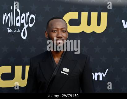 Los Angeles, Stati Uniti. 14 gennaio 2024. Lamorne Morris partecipa al 29° Critics' Choice Awards al Barker Hanger di Santa Monica, California, domenica 14 gennaio 2024. Foto di Jim Ruymen/UPI credito: UPI/Alamy Live News Foto Stock