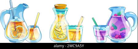 Caraffa in vetro cartoni animati, bottiglia e tazze con cannucce con bevanda rinfrescante a base di limone, arancia e frutti di bosco. Set vettoriale di cocktail estivi o limonata Illustrazione Vettoriale