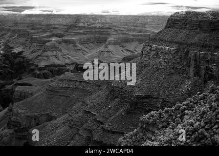 Immagine a infrarossi nel tardo pomeriggio nel Grand Canyon Arizona Foto Stock