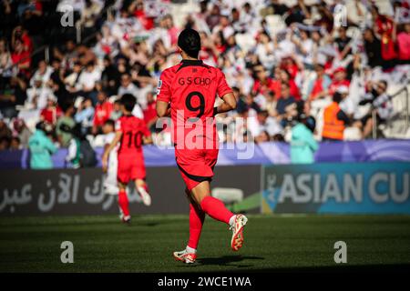 Doha, Qatar, 15 gennaio 2024, apertura della Coppa d'Asia 2023 gruppo e - Corea del Sud 3:1 Bahrain: Con il punteggio pareggiato a 1-1 dopo i gol di Hwang in-Beom e Abdullah al-Hashsash del Bahrain, Lee Kang-in del Paris St Germain guida la Corea del Sud alla vittoria della Coppa d'Asia 3-1 sul Bahrain. Foto Stock