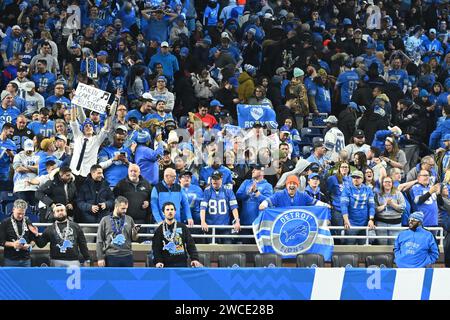 DETROIT, mi - 14 GENNAIO: I tifosi dei Lions si ritrovano dopo la partita tra Los Angeles Rams e Detroit Lions il 14 gennaio 2024 al Ford Field di Detroit, Michigan (foto di Allan Dranberg/CSM) (immagine di credito: © Allan Dranberg/Cal Sport Media) Foto Stock