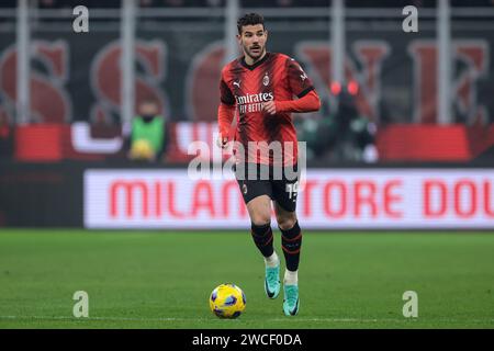 Milano, Italia. 14 gennaio 2024. Theo Hernandez del Milan durante la partita di serie A A Giuseppe Meazza, Milano. Il credito fotografico dovrebbe leggere: Jonathan Moscrop/Sportimage Credit: Sportimage Ltd/Alamy Live News Foto Stock