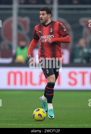 Milano, Italia. 14 gennaio 2024. Theo Hernandez del Milan durante la partita di serie A A Giuseppe Meazza, Milano. Il credito fotografico dovrebbe leggere: Jonathan Moscrop/Sportimage Credit: Sportimage Ltd/Alamy Live News Foto Stock