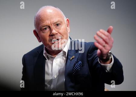 Il presidente dei British & Irish Lions e delle Lions Women Ieuan Evans parla ai media durante una conferenza stampa al Cinema della centrale elettrica di Londra. Data immagine: Martedì 16 gennaio 2024. Foto Stock