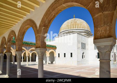 Mausoleo di Habib Bourguiba, il primo presidente della Tunisia a Monastir. Foto Stock