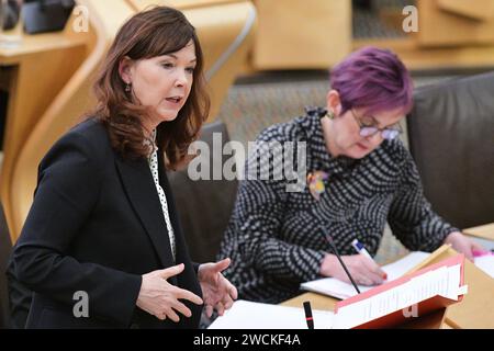 Edimburgo Scozia, Regno Unito 16 gennaio 2024. Lord Advocate RT Hon Dorothy Bain KC al Parlamento scozzese. credit sst/alamy live news Foto Stock