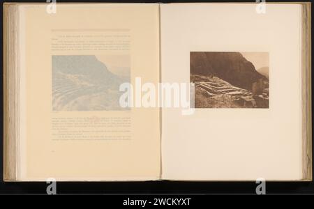 Tempel van Apollon a Delfi, Frédéric Boissonnas, c. 1905 - in o prima del 1910 stampa fotomeccanica DelphiBerlin paesaggio cartaceo con rovine Tempio di Apollon Foto Stock