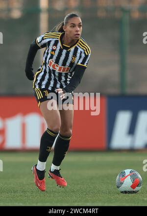 Biella, Italia. 13 gennaio 2024. Estelle Cascarino della Juventus durante la partita di serie A femminile allo Stadio Vittorio Pozzo di biella. Il credito fotografico dovrebbe leggere: Jonathan Moscrop/Sportimage Credit: Sportimage Ltd/Alamy Live News Foto Stock