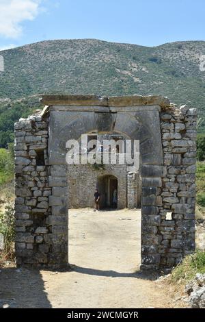 vecchio villaggio di perithia a corfù Foto Stock