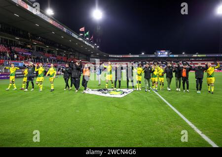 ROTTERDAM, NEDERLAND - 16 GENNAIO: Matteo Waem dell'ADO Den Haag, Kursad Surmeli dell'ADO Den Haag, Daryl van Mieghem dell'ADO Den Haag, Jort van der Sande dell'ADO Den Haag, Malik Sellouki dell'ADO Den Haag, Henri Koudossou dell'ADO Den Haag, Amir Absalem dell'ADO Den Haag, Sacha Komljenovic, di ADO Den Haag, Justin che di ADO Den Haag, Gylermo Siereveld di ADO Den Haag, Tyrese Asante di ADO Den Haag, Daniel granli di ADO Den Haag, Henk Veerman di ADO Den Haag, Lasse Vigen di ADO Den Haag, Joel Ideho di ADO Den Haag, Silvinho Esajas di ADO Den Haag, Jerry van Ewijk di ADO Den Haag, Alex Schalk di ADO Den H Foto Stock