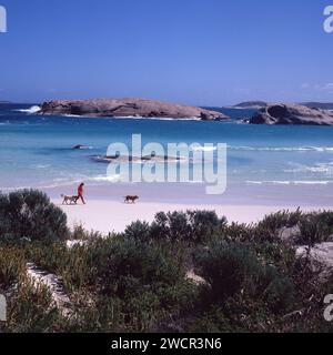 L'Esperance nell'Australia Occidentale è rinomata per le sue splendide spiagge e l'acqua acquatica. Qui si vede Twilight Beach. Foto Stock