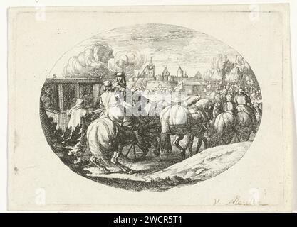 Esercito e carrozze vanno a Stad, Jan van Huchtenburg, dopo Adam Frans van der Meulen, 1674 - 1733 stampa due carrozze trainate da cavalli vanno in una città con un esercito. Ci sono tre donne nella carrozza a sinistra. Una nuvola di fumo sopra la città. persone storiche con incisione di carta sconosciuta Foto Stock