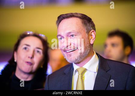 14.01.2024 - FDP-Neujahrsempfang in Düsseldorf: Christian Lindner als Bundesfinanzminister, FDP-Parteivorsitzender während der Veranstaltung im Maritim Hotel neben Angela Freimuth, FDP-Mitglied des Landtags MDL. , *** 14 01 2024 FDP Capodanno accoglienza a Düsseldorf Christian Lindner in qualità di Ministro federale delle finanze, presidente del partito FDP durante l'evento presso il Maritim Hotel accanto ad Angela Freimuth, membro FDP del parlamento statale MDL , Foto Stock